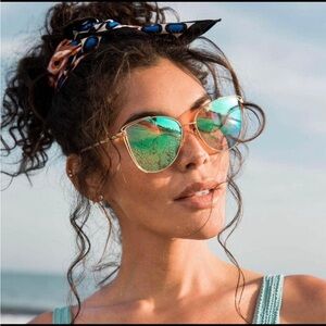 NEW- DIFF Gold Frame Mirrored Green Lens Cat-Eye Sunglasses